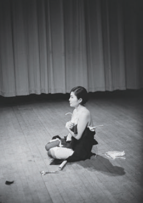 1960年代に前衛アートの世界に 革命をもたらした4人の日本人女 性